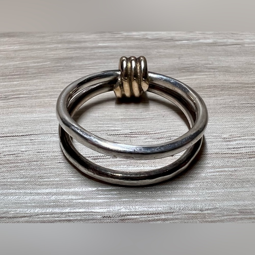 Vintage Designer Ed Levin Sterling Silver & Gold Signature Ring, Size 6 - Picture 5 of 13